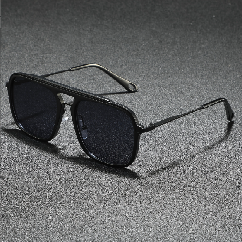 ROXRIDGE Shades