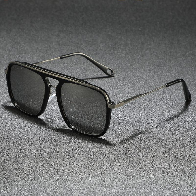 ROXRIDGE Shades