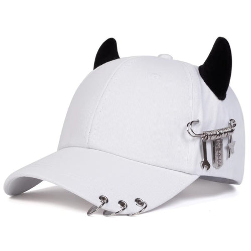 Abyss Fang Cap