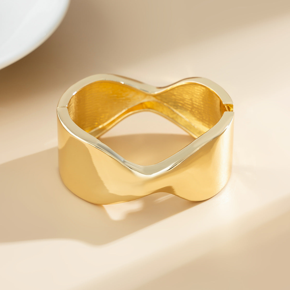 Cecilia Bangles